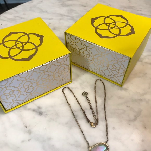 Vintage Kendra Scott Necklace with 2 Boxes - Picture 7 of 12